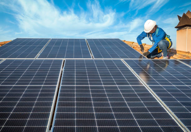 Best Solar Panel Roofing Installation  in Elwood, IL